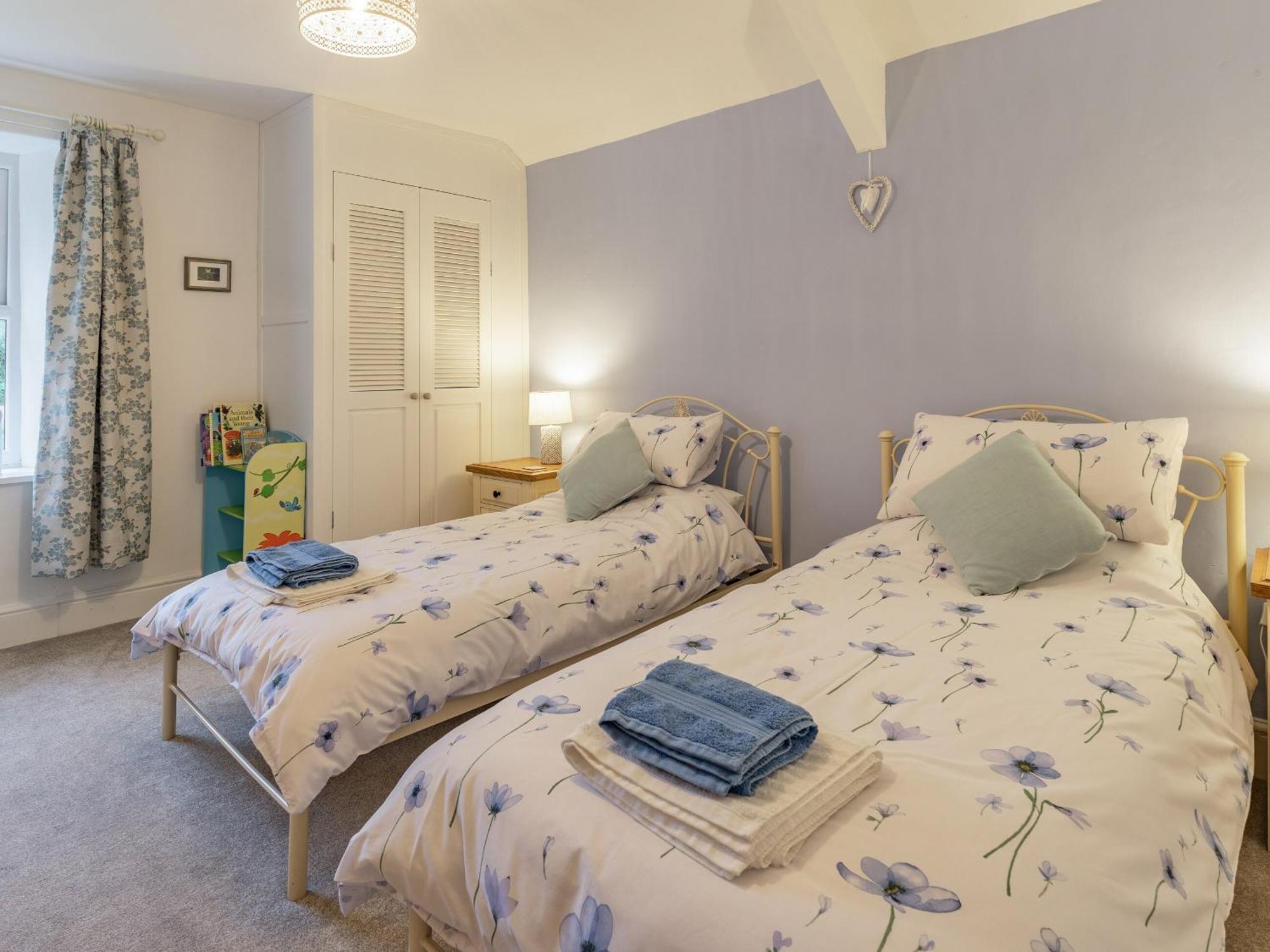 Pwll Farmhouse Llanllawdog ภายนอก รูปภาพ